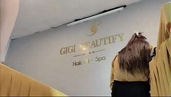 02.05.2023 Em nh&acirc_n vi&ecirc_n Gigi beautify tự sướng