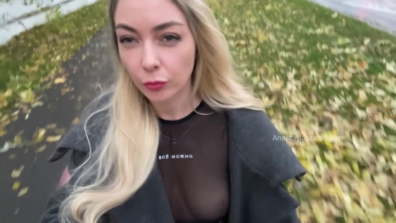 Anastasia Ocean Girl Shows Breasts While Walking Around City