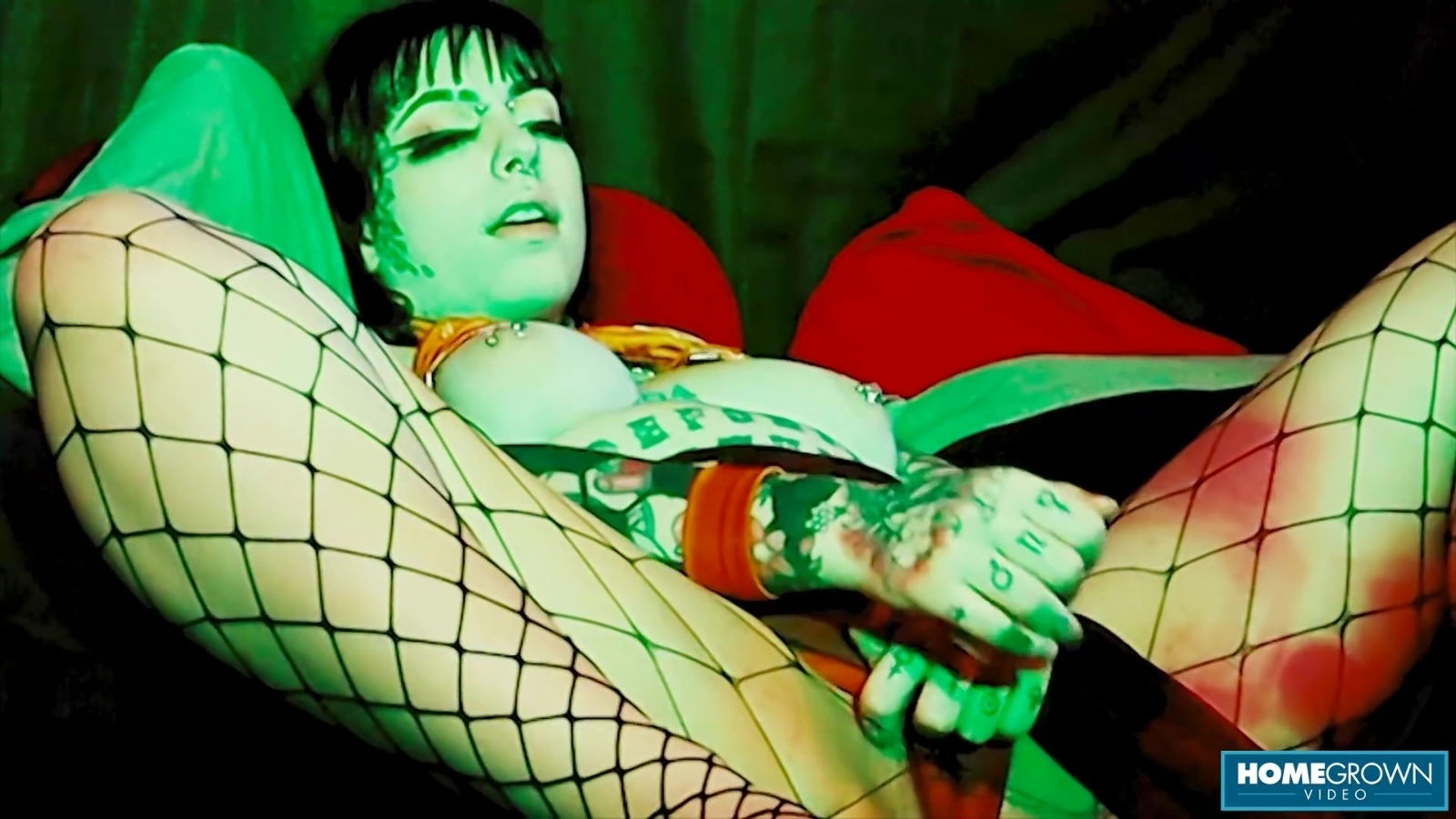 Tenshii Tushii Tattooed Girl Fucked Rough Dominated