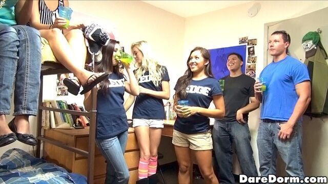  Dillion Harper and Roxxi Silver are enjoying dick-sucking so much 