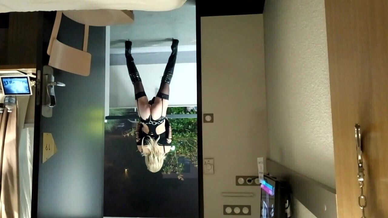 Angelic Paradice Travestie salope