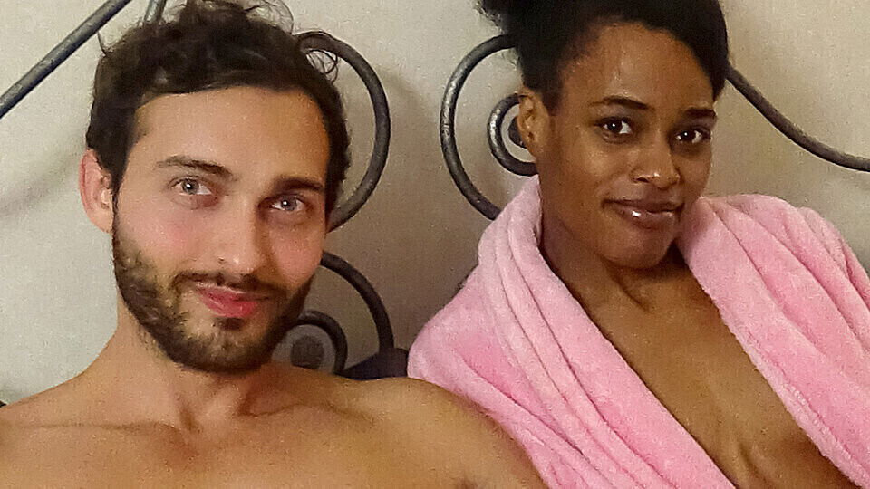 Skinny ebony amateur fucked white