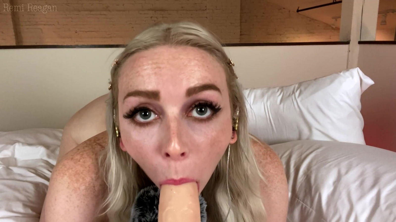 Asmr Give Your Morning Wood Handjob Whispering Personal Attention Time Remi Reagan