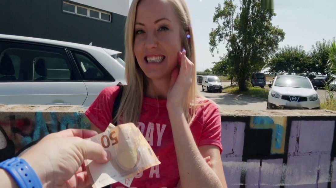 Tristan Seagal Sicilia Slip Payday