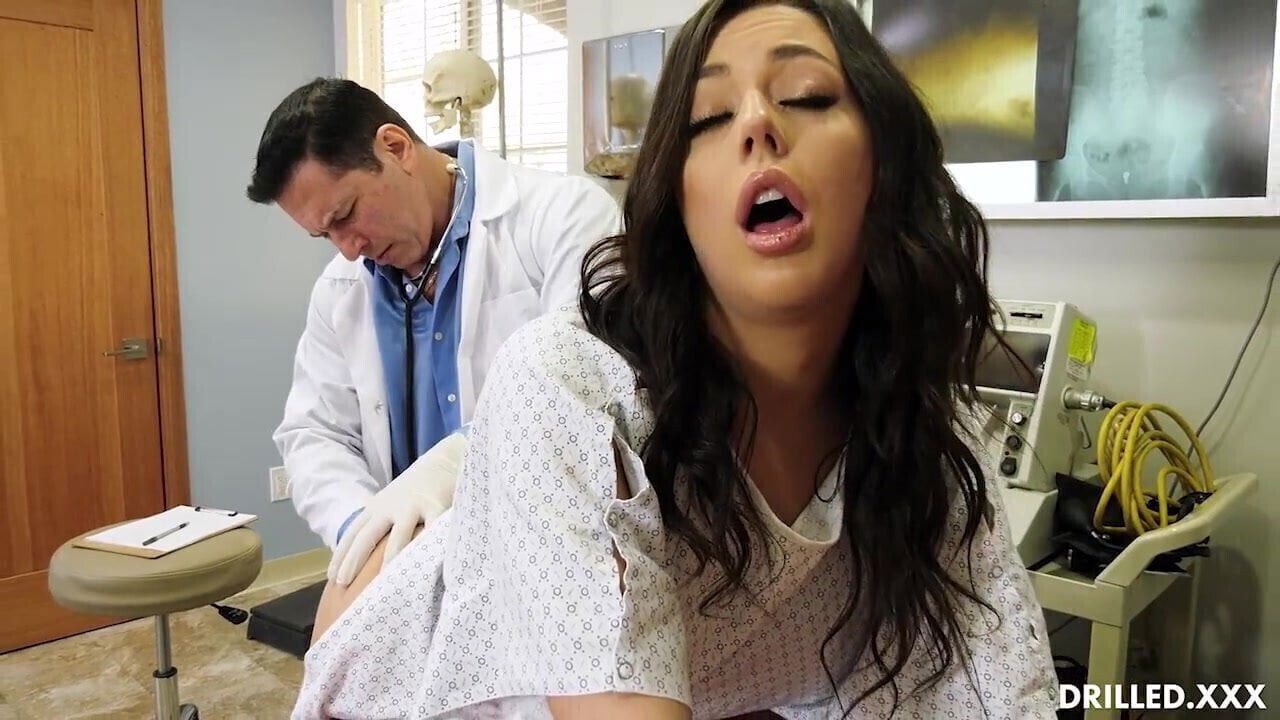 Whitney Gets Fucked During Very Thorough Checkup