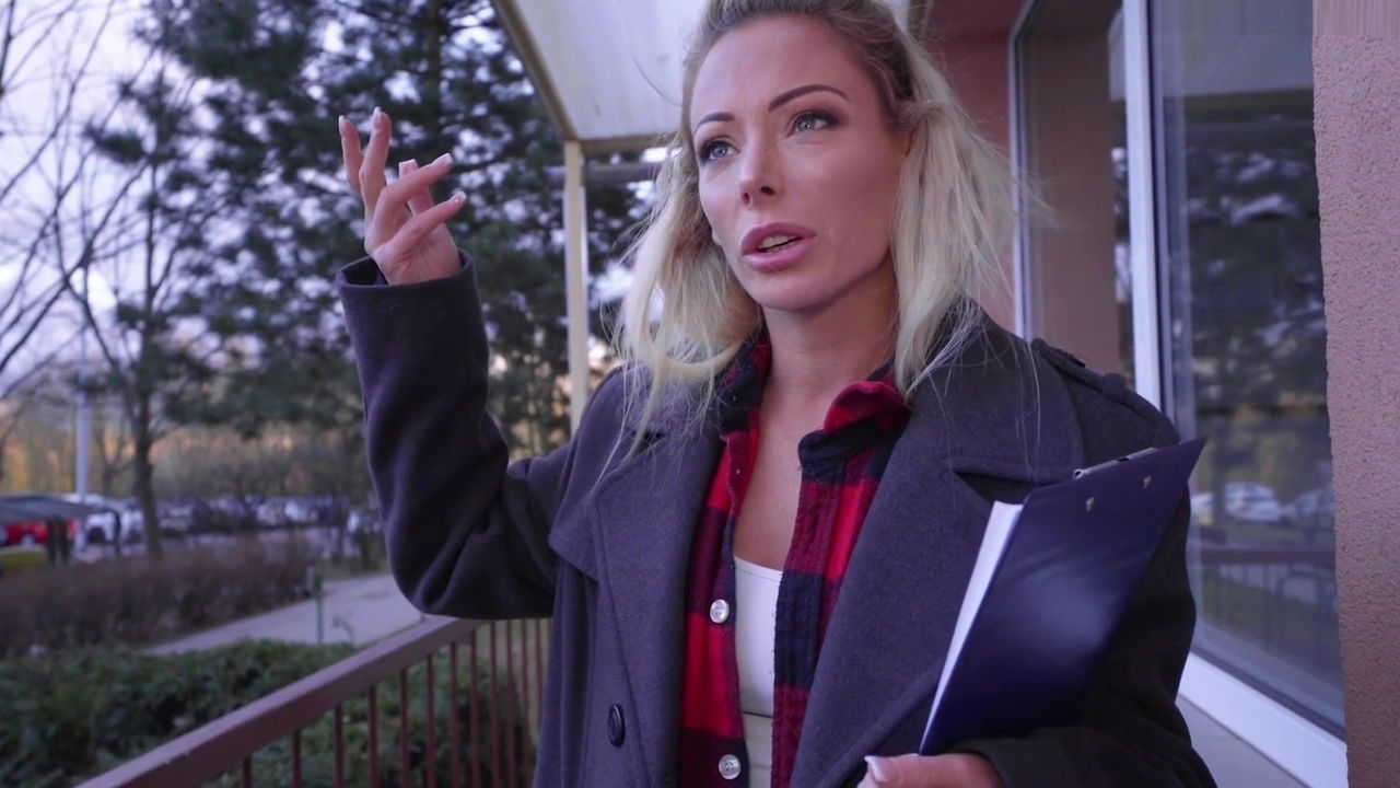 PublicAgent Isabella Deltore