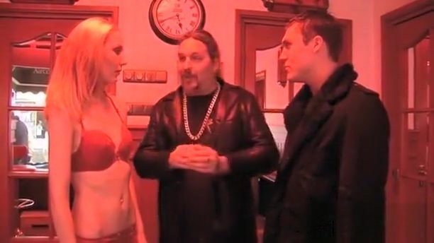 Horny chap gets explores amsterdam redlight district