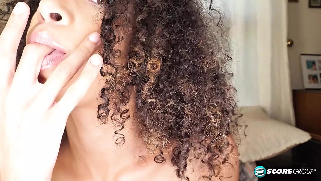 tall, skinny girl with pretty cunt