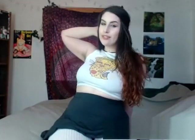 Cute Nancy Bell naughty solo masturbation action