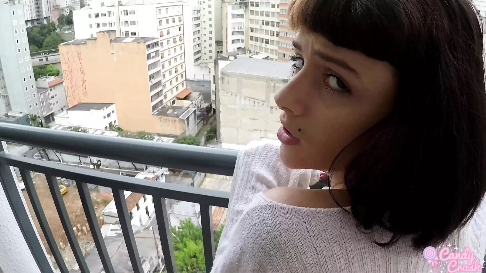 Creampie 10th Floor Center Paulo