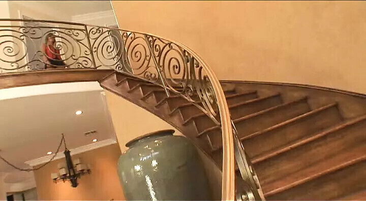 PHAT WHITE BOOTY (Full Movie)