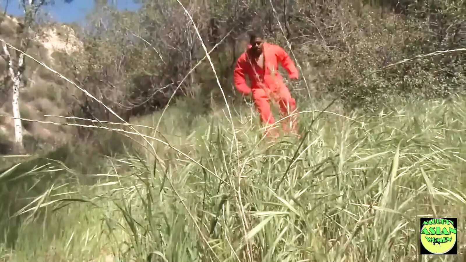 Escaped Convict Gets Into MILFs House Rams with