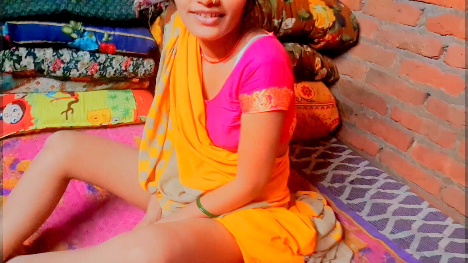 Indian Desi Hauswaif Soni Bhabhi Chudayi Bhabhi Chudayi Devar Bhabhi Ghodi Bana Choda