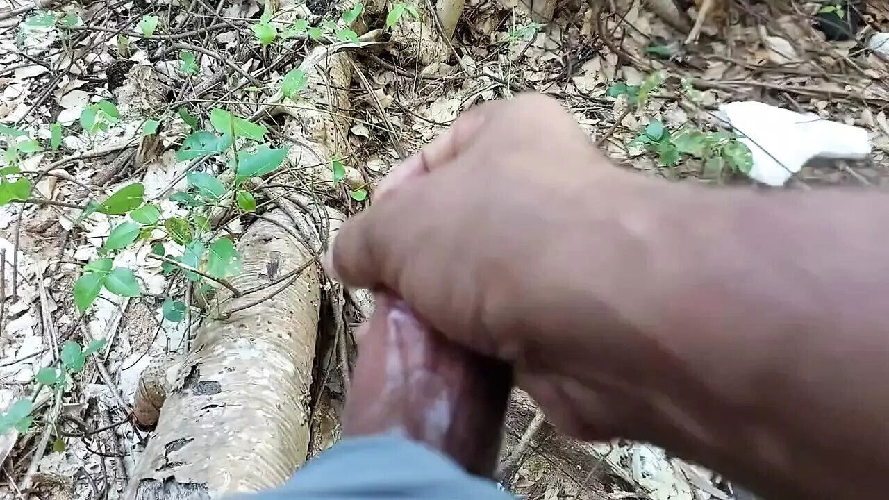 Sril ankan dick Nude beach Jerking shot