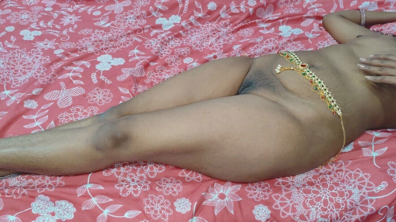 Sexy stepdaughter fingering pussy full mood