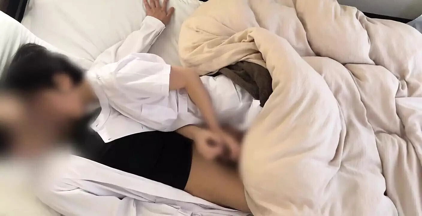 Movie Nurse's Handjob Acme Let's Make Quickly Watch Nurses Doctors Caressing Each Other