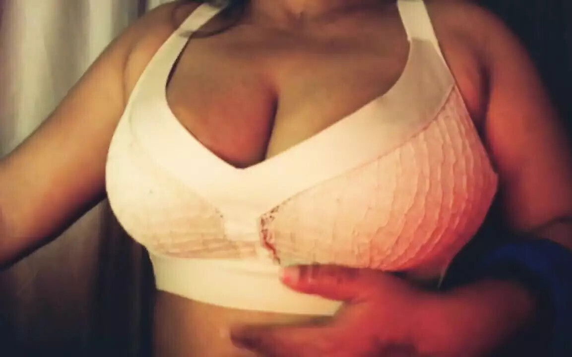 Girl Opening Boobs Show.