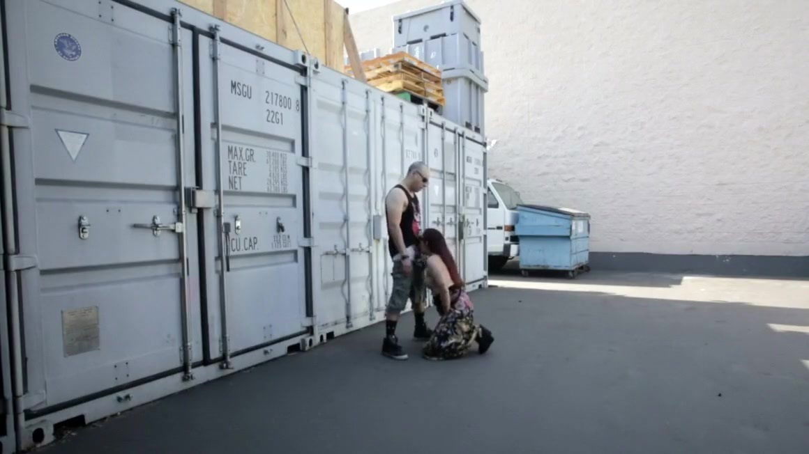 mechanic Katt Lowden gave outdoor public blowjob