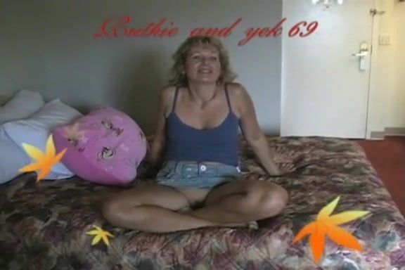 Ruthie bonks members