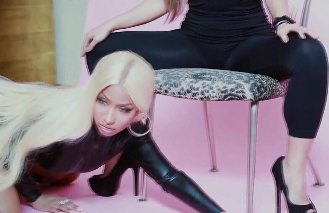 Nicki Minaj Turns Lesbian For Asian - Japan Photoshoot