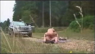 il echange sa femme pour combler sa dette au mafioso