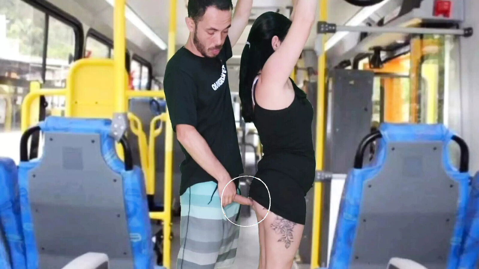 scoundrel with encoxada masturbates until cums brunette