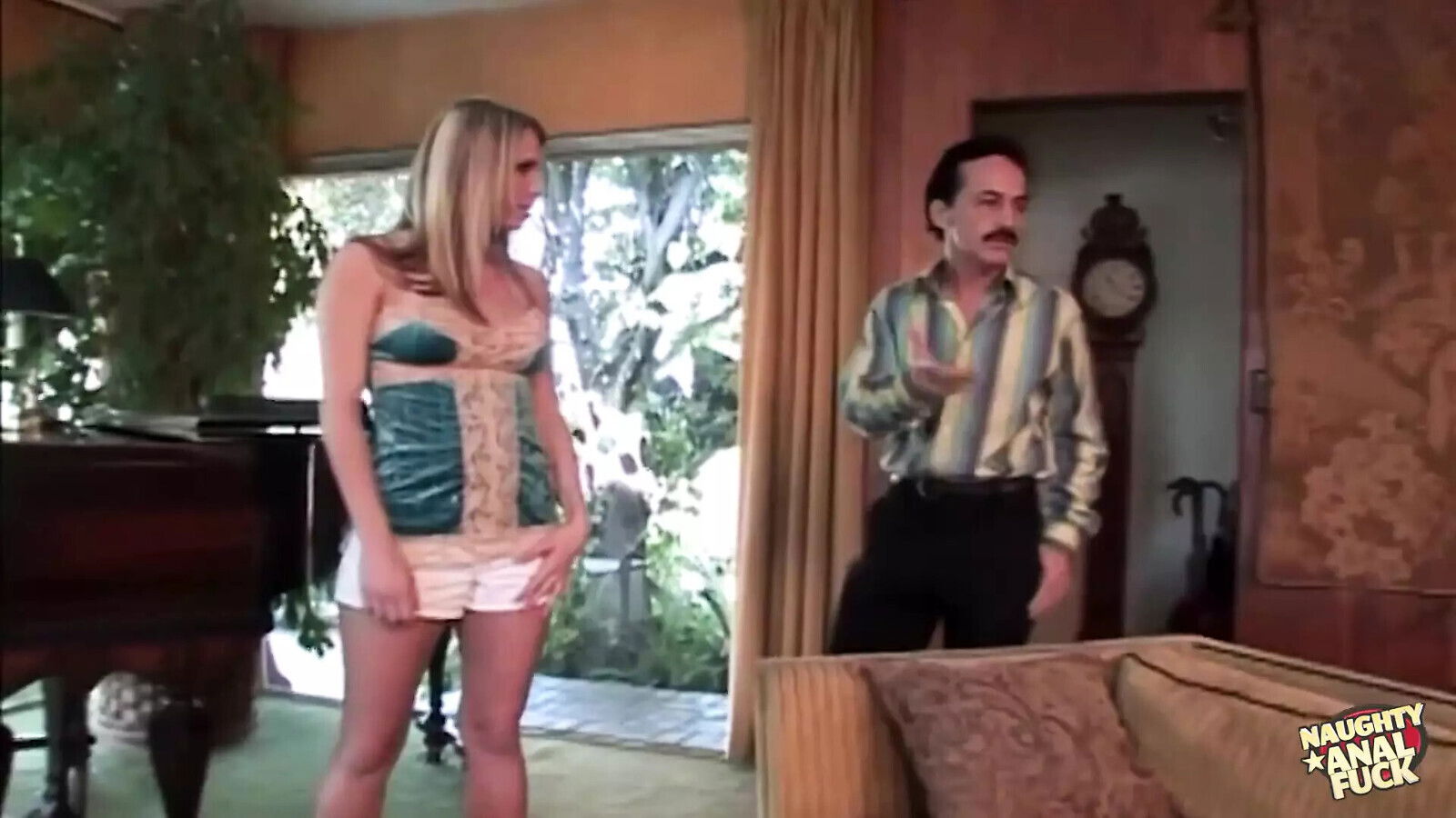 Cheating Husband Gives Busty Blonde Outdoor Pounding Will Always Remember