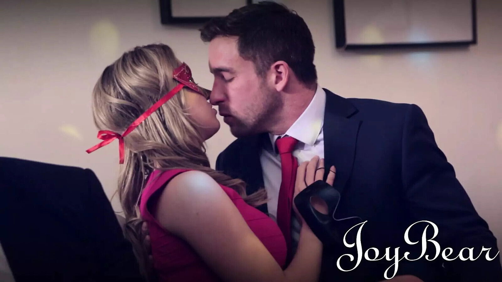 Sienna Emma Leigh Couple Swap During Filthy Foursome