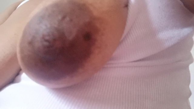 BRUNETTE CALLS BOYFRIEND FUCK HIM, MASTURBATES RECEIVES JUICY