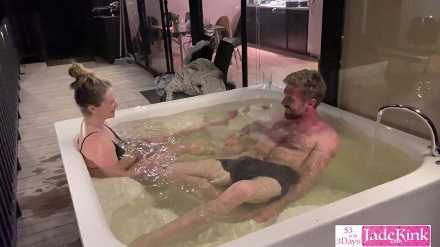 Sexy Neighbor Wife Jade Kink Joins Hot Next Door Guy in HotTub and Sucks Him