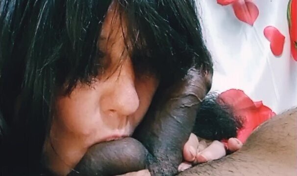 Sexy Amateur Mature Wife Enjoys.