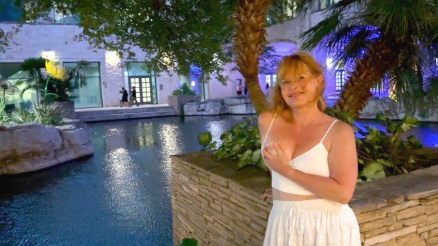 Publicly flashing pussy