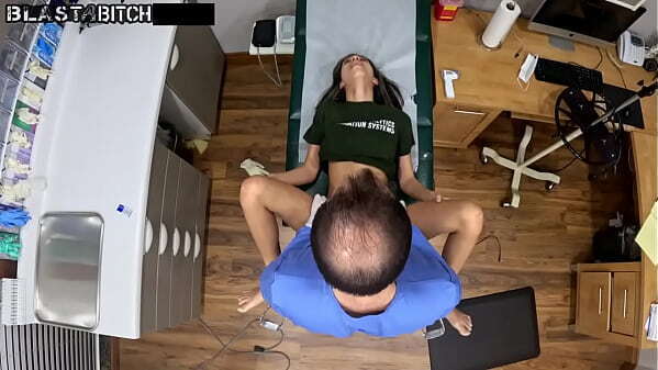 Nicole'_s Pussy Gets Fucked Blasted With Loads