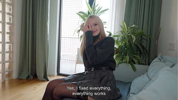 Sexy blonde cheats husband who'_s bathroom with handyman