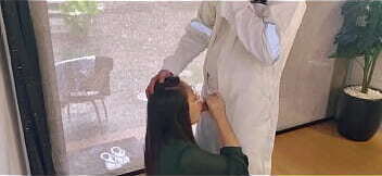 Istriku nyepong kontol bosku untuk bayar uang pinjaman