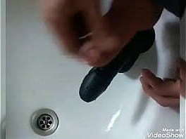 Pissing and cumming on my dildo for my favourite boy!!