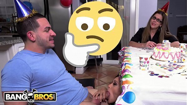 BANGBROS Young Black Teen Holly Hendrix Receives From Peter Green Birthday