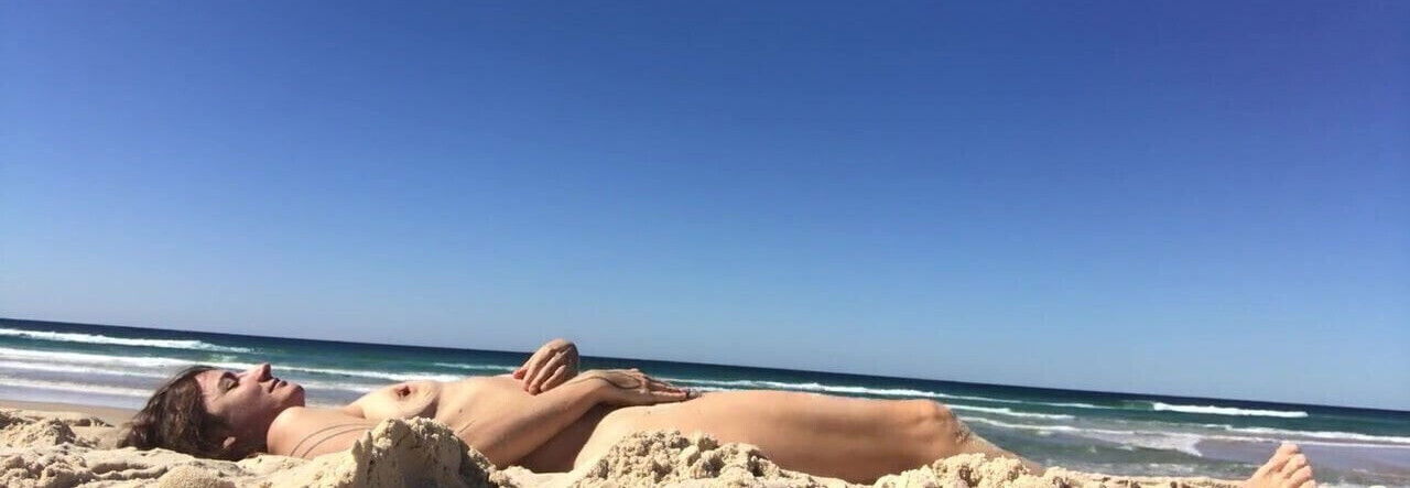 dream woman:hairy with small empty saggy