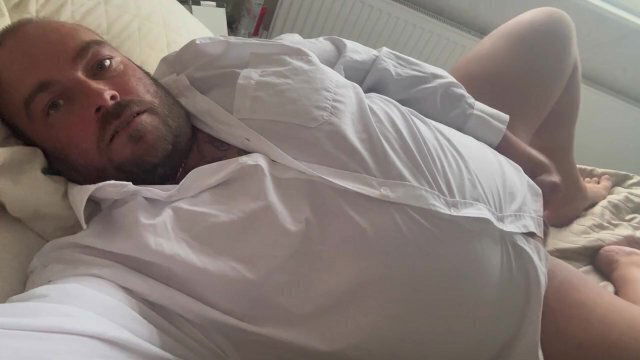 Came home horny from office wank