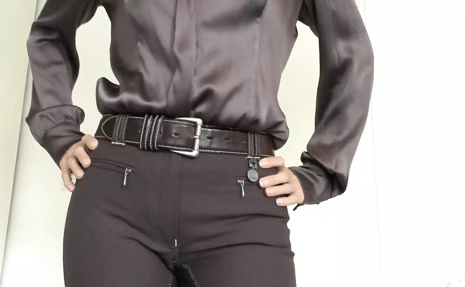 POV: Pamper Sexy Riding Pants