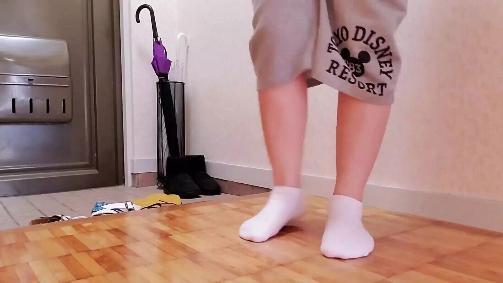 Married Woman Spreads Legs Entrance Makes Love Disgusting