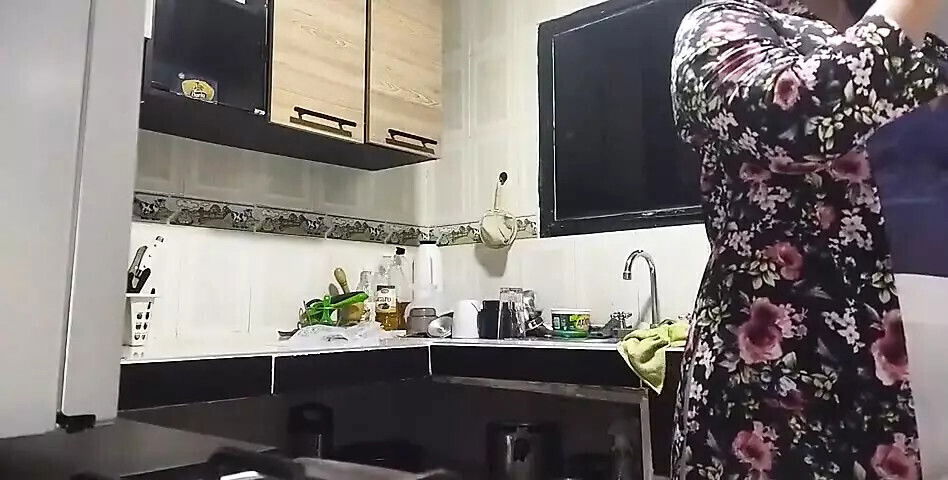 Know Stepson Obsession with This Time Please Before Husband Arrives.