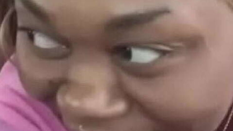 Giving road head drive