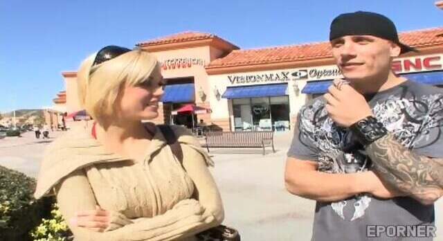 Busty Blondie Agrees Have Rough