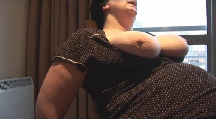 amateur granny shows 10