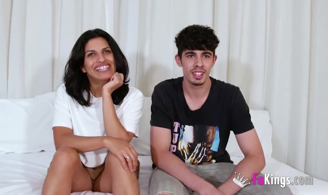 After Several Years, Lidia Maria Back Still Desperate Bang Young Dudes!