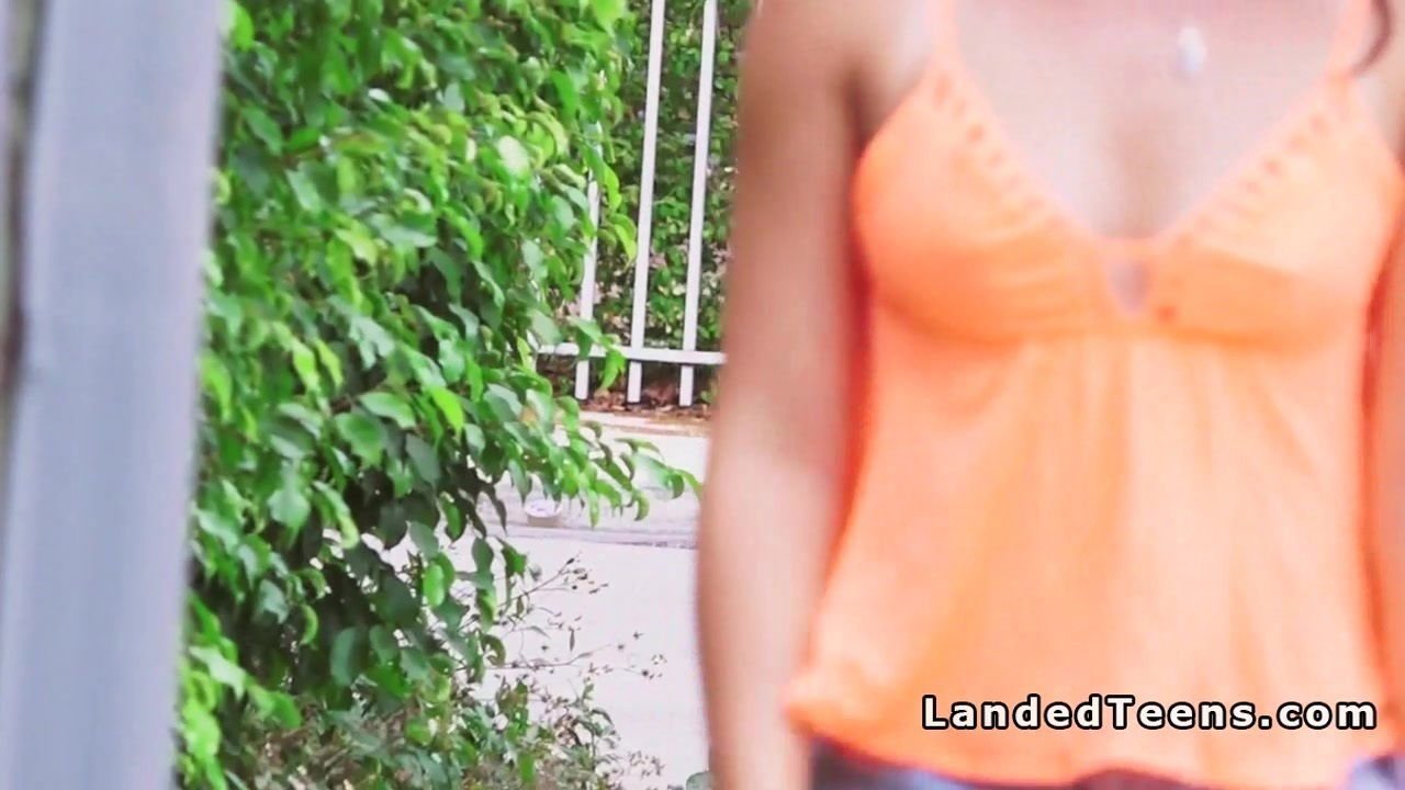 teen hitchhiker flashes stranger