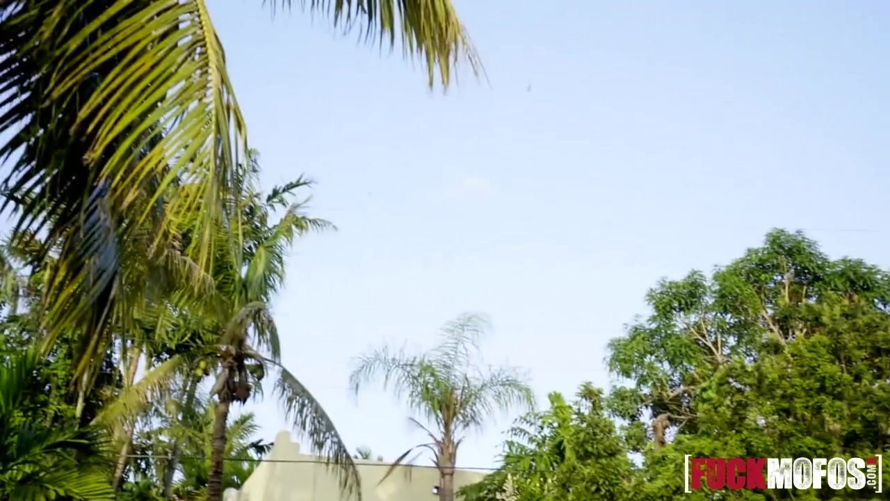 Hunter Rose Face Fucking Hunter Rose