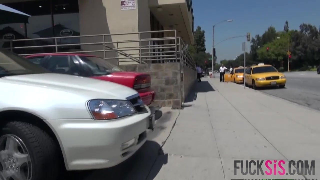 Mika Sparx Back Alley