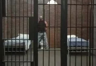 Spears Prison Fucks Trey Casteel Vintage 90's porn